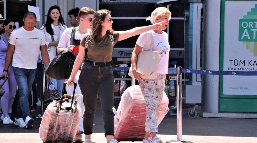 Antalya’da turizmde yeni rekor