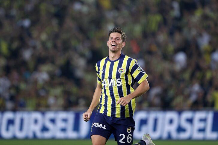 Taraftarlar endişeli! Fenerbahçe'de geçen sezona damga vuran Miha Zajc, ezeli rakiple görüştü! G3