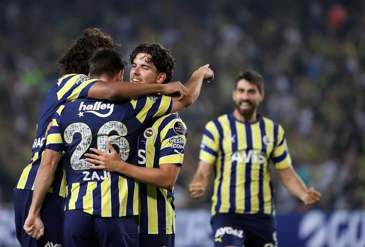 Taraftarlar endişeli! Fenerbahçe'de geçen sezona damga vuran Miha Zajc, ezeli rakiple görüştü! G5