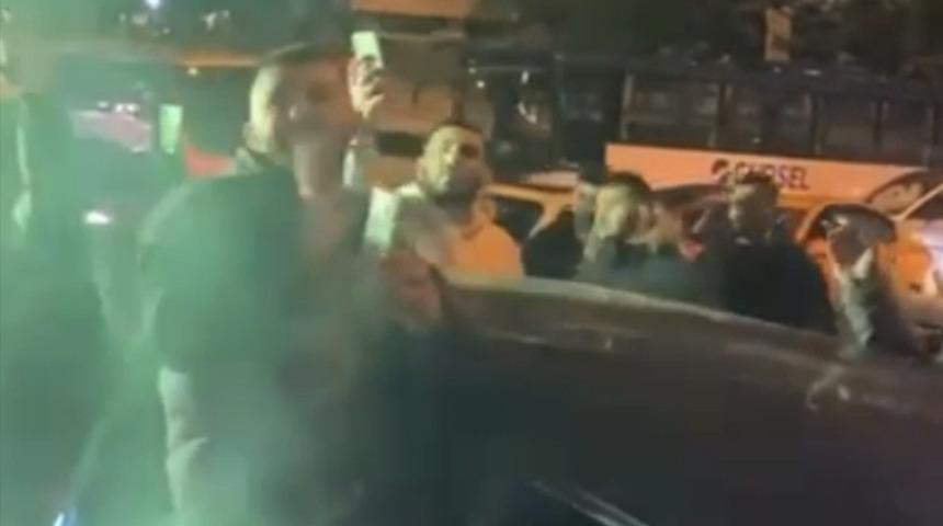 İstanbul'da asker eğlencesinde akılalmaz görüntü! Camdan sarkıp pompalı tüfekle ateş açtı: 3 gözaltı