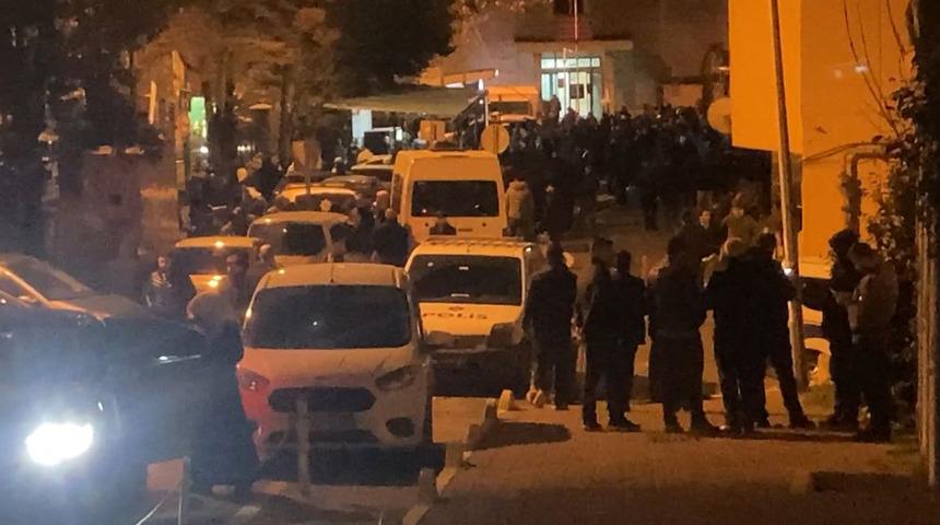 Polisle, köpek gezdirenler arasındaki kavga büyüdü! 1 kişi hayatını kaybetti, hastanede olay çıktı