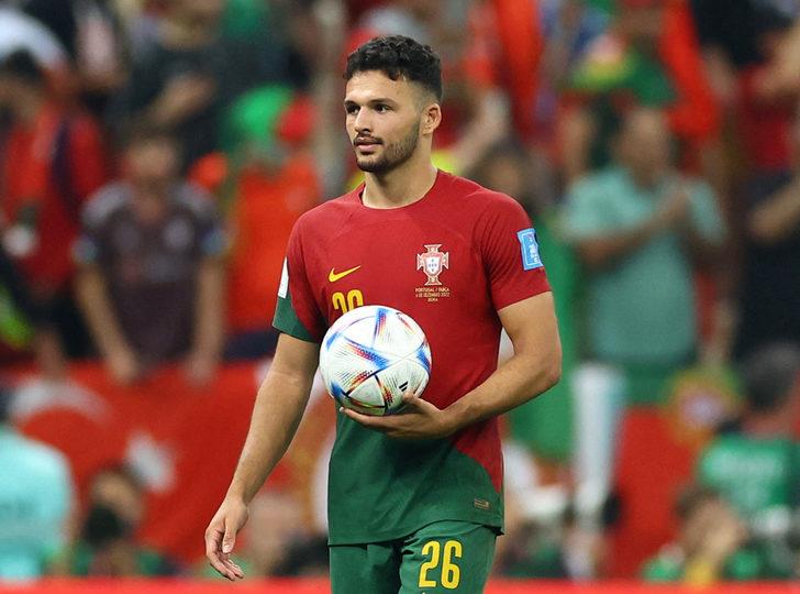Gonçalo Ramos meğer böyle tanınmış! Dünya Kupası'ndaki performansıyla ağızları açık bırakan genç yıldızın kariyerine Jorge Jesus'tan büyük dokunuş! Gonçalo Ramos kimdir? G5