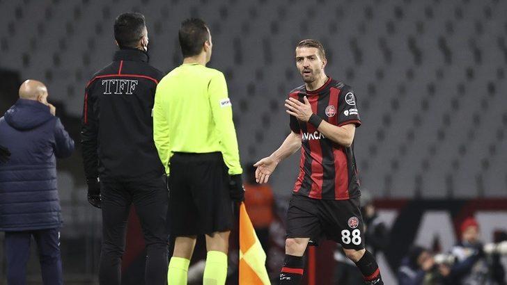 Son dakika: Caner Erkin 13 yıl sonra geri dönüyor! Galatasaray, milli sol bek ile anlaşmaya vardı... G1