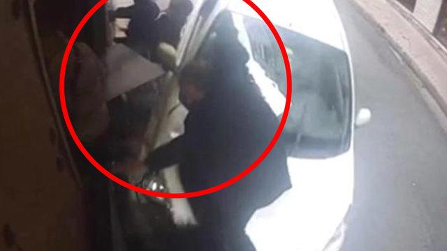 Ayten Soykök aracıyla yayaların arasına daldı! Olay anı kamerada