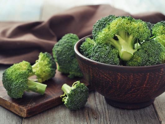 Brokoli en sağlıklı nasıl pişirilir?