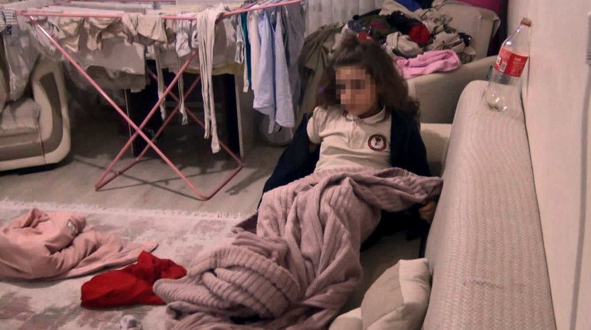 Abla haber alamadı, itfaiye de sağlık ekipleri de seferber oldu! 10 yaşındaki Selin uyurken bulundu