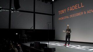 iPod'un tasarımcısıydı! Yeni cihazıyla herkesi şaşırtmayı başardı: Kredi kartı boyutunda, fiyatı ise...