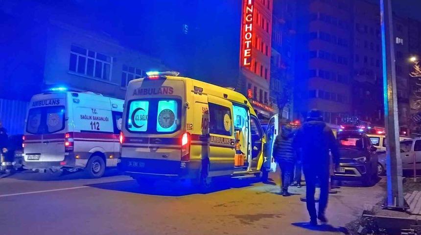 Şişli’de otelde çıkan yangın paniğe neden oldu, 1 kişi dumandan etkilendi