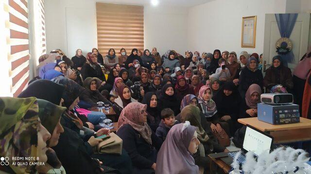 14 yaşındaki  Simanur 7 ayda hafız oldu