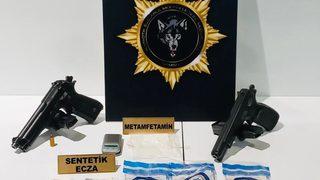 Samsun'da uyuşturucu ticareti yaptıkları iddiasıyla 3 zanlı yakalandı