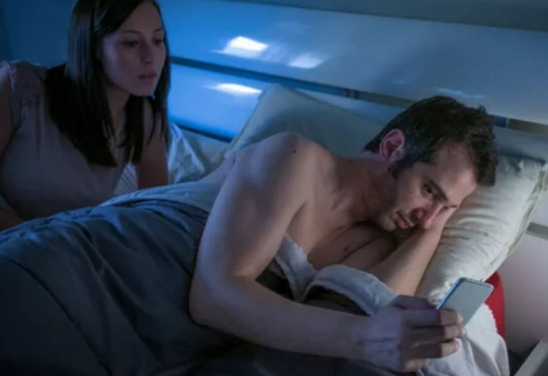 Porno izliyorsanız dikkat! Hiperseks&uuml;alite: Seks bağımlısı olduğunuzu g&ouml;steren 5 işaret