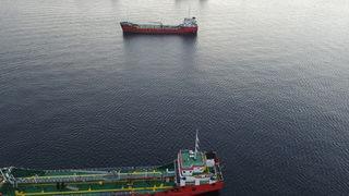 Boğazlarda bekletilen ham petrol yüklü gemilere ilişkin açıklama geldi