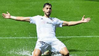 Beşiktaş, Charleroi'yi 2-1 mağlup etti! Şenol Güneş'in öğrencileri galibiyete devam ediyor...