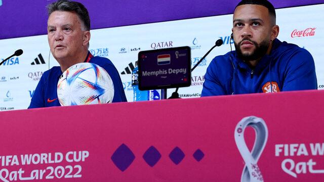 ''Depay ile dudak dudağa öpüşüyoruz'' Hollanda Teknik Direktörü Van Gaal'den flaş sözler