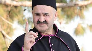 Şafak Sezer'in kızı babasının boyuna geldi! Yeni filmde o da oynuyor