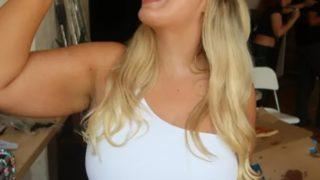 Büyük beden sosyal medya fenomeni Isabel Nicholls Nall, Instagram’ı salladı! Pantolonunun düğmelerini açıp dantelli korsesini gösterdi