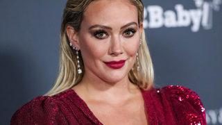 Kim der 3 çocuk annesi! Hilary Duff çırılçıplak pozunu paylaştı! Fiziğine bakan yeniden baktı