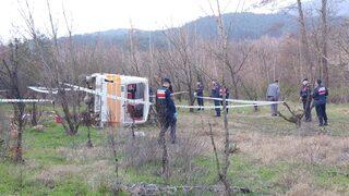 Çanakkale'de tarlaya devrilen minibüsteki 1 kişi öldü, 9 kişi yaralandı