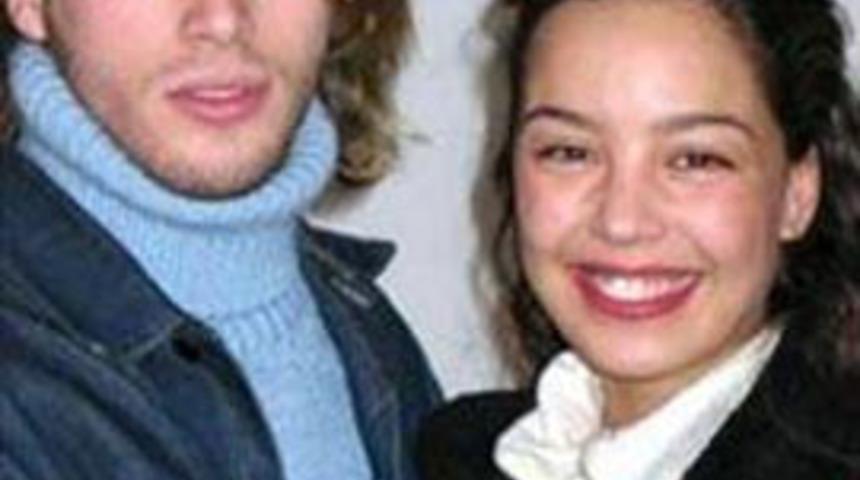 "&Ccedil;OK MUTLUYUM" DEMİŞTİ AMA...