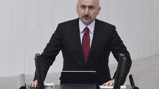 Bakan Karaismailoğlu bu sözlerle duyurdu: 2023'te uzaya fırlatacağız