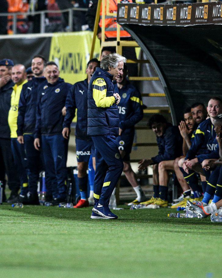 Fenerbahçe'de Cristiano Ronaldo fırtınası! Mert Hakan Yandaş ve Michy Batshuayi'ye Jorge Jesus da katıldı! G3