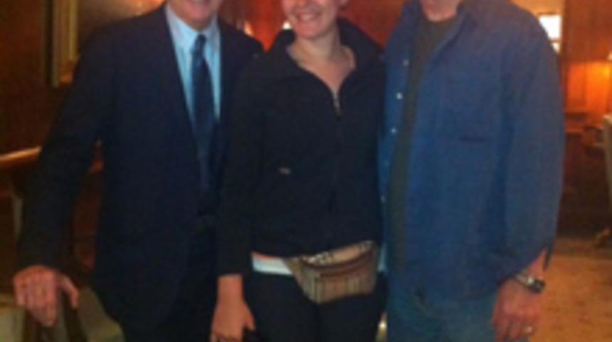 Dallas Ekibinden Bobby ve J.R İle Buluşma