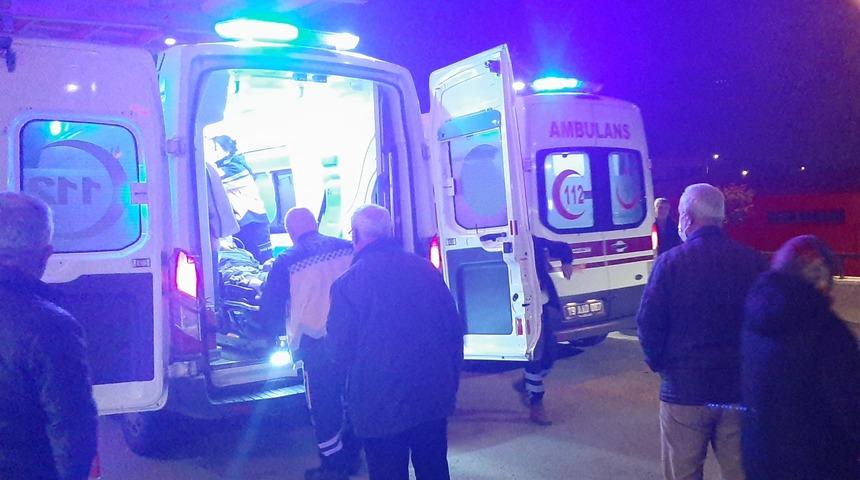 Çorum'da ağaç kesme motorunun üzerine düşen kişi öldü