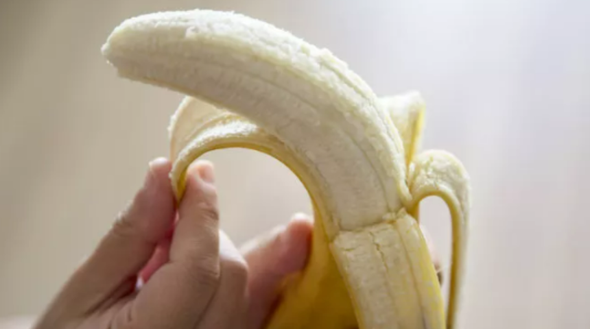 Muzları 6 ay boyunca bozulmadan saklamanın yolu çok basitmiş