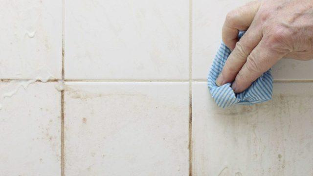 Derz aralarını bembeyaz yapmak için ovmanıza gerek yok! Mucizeler yaratır