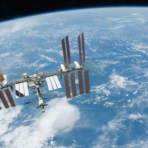 NASA'dan 'kişisel bakım' anlaşması! Astronotları uzaydayken temiz tutmanın yeni yolları aranacak