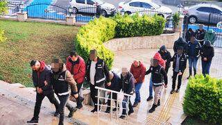 Muğla merkezli rüşvet operasyonunda yakalanan 10 zanlı adliyede