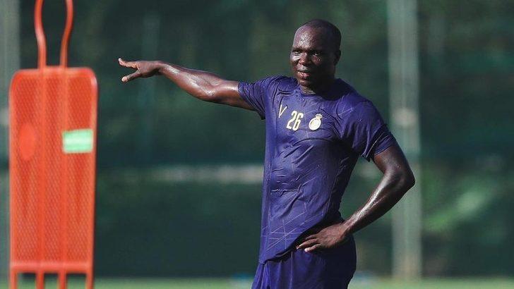 Dünya Kupası'nda parladı, Beşiktaş ve Fenerbahçe ile anılıyordu! Aboubakar transferde son noktayı koydu G1