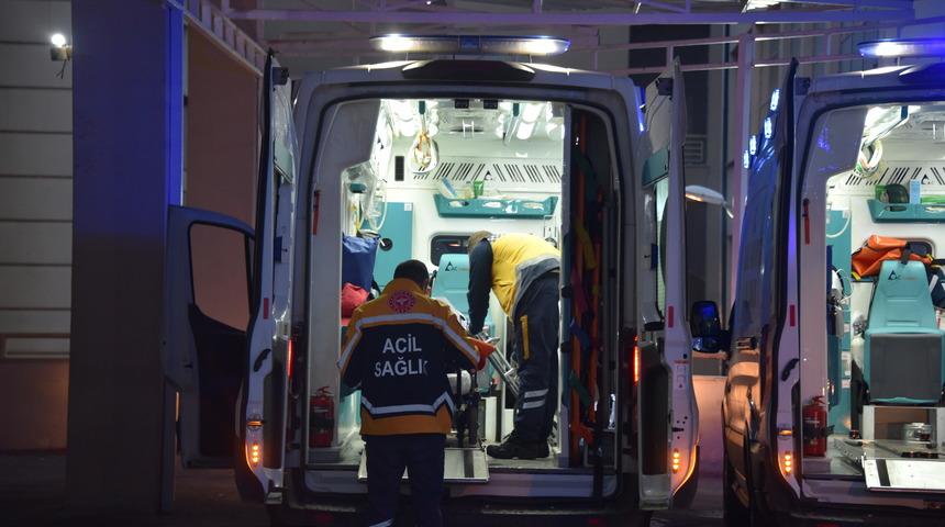 Şanlıurfa'da tarım işçilerini taşıyan minibüsün devrilmesi sonucu 23 kişi yaralandı