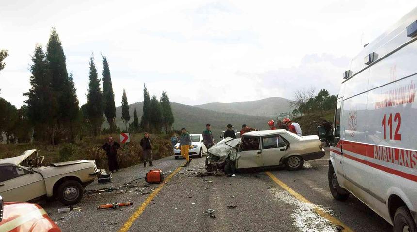 Muğla'da trafik kazası: 5 kişi yaralandı