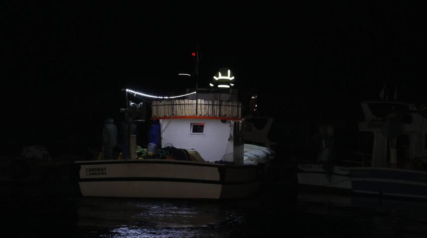 Zonguldak'ta kayıp balıkçıyı arama çalışması başlatıldı