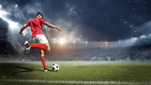 Türkiye futbol tarihi testinde 10/10 yapabilir misin?