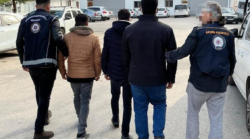 Adana'da 3 göçmen kaçakçısı tutuklandı
