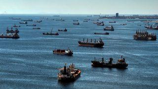 Boğazlardaki görüntü şaşırtmıştı! Denizcilik Genel Müdürlüğü açıkladı: Teyit mektubu vermediği için boğazlarda bekleyen gemi kalmadı