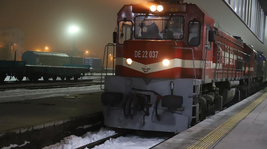 "Turistik Doğu Ekspresi" Kars'ta coşkuyla karşılandı