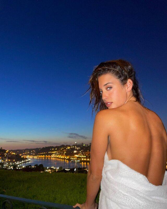 La Casa de Papel'in seksi yıldızı Maria Pedraza bikinili pozuyla akılları baştan aldı