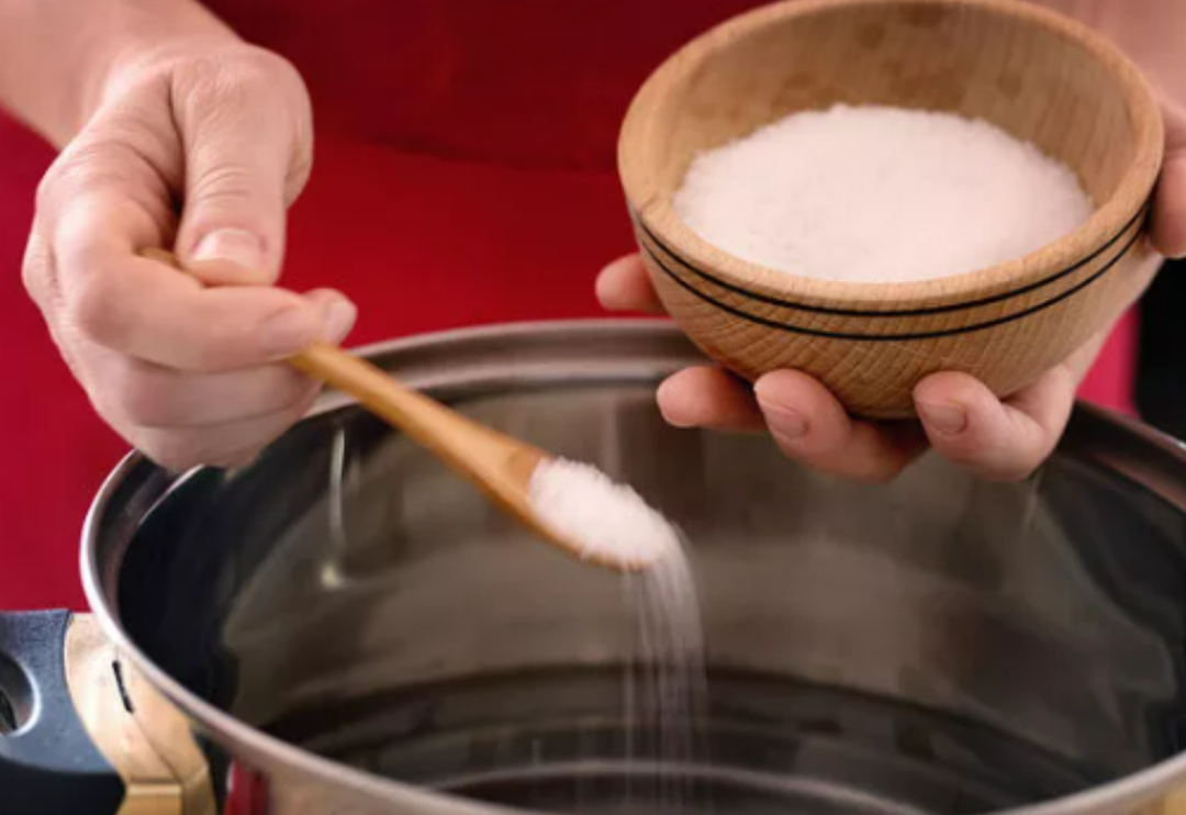 Tuzu ka&ccedil;an yemeği ziyan etmeyin! P&uuml;f noktaları kullanarak yemeği kurtarın