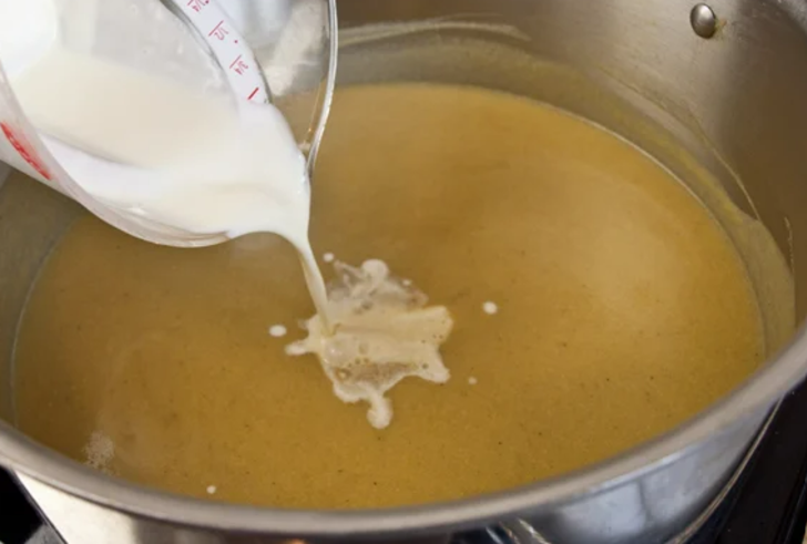 Tuzu kaçan yemeği ziyan etmeyin! Püf noktaları kullanarak yemeği kurtarın G1