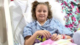 Cesareti hayrete düşürdü! Köpek balığı saldırısından onu 'tekmeleyerek' kurtuldu