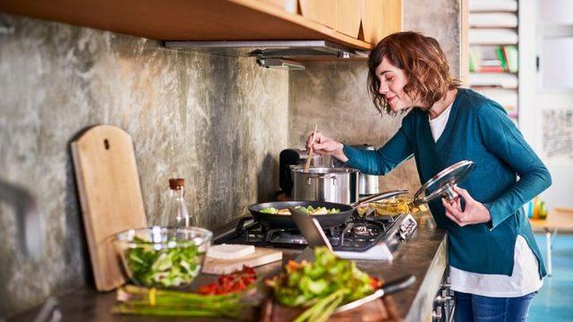 'Bugün ne pişirsem?' diye düşünenlere müjde! Her güne ayrı tarif! İşte 14 Aralık yemek menüsü