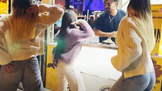 Fenomen Çılgın Dondurmacı'ya tokat... İzleyenlerin ağzı açık kaldı! Dansları olay oldu arkasından geldi ve...