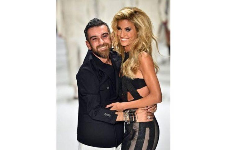 Çağla Şıkel podyumda fena düştü G4