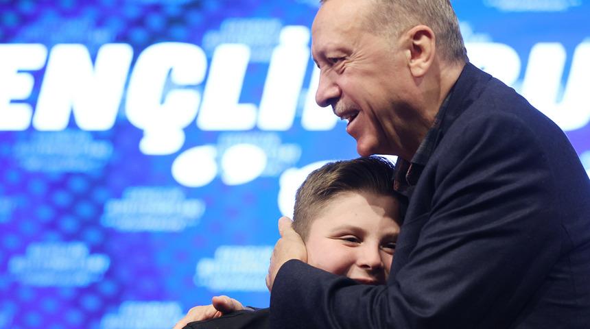 Erdoğan 'kilo vermelisin' demişti, fenomen Fevzi Kaan Türker verdiği sözü tuttu! 'Seninle mezara kadar başkanım' demişti, diyetisyene başvurdu