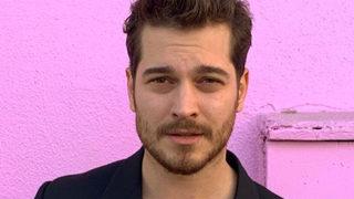 Jigolo rolüyle gündemde! Çağatay Ulusoy'un son hali Arda Kural'a benzetildi