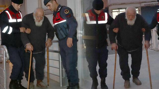 95 yaşında evlat katili oldu! Cezaevine çift bastonla ancak götürüldü! İfadesinde ise...