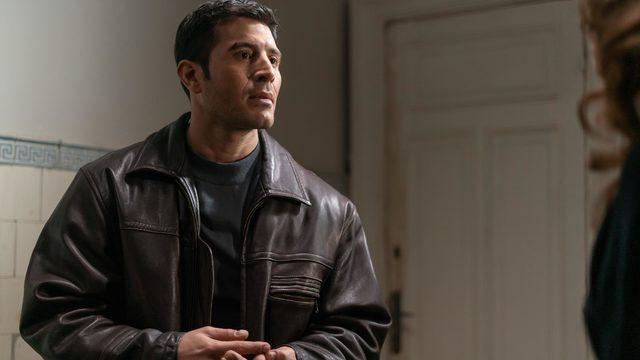 Camdaki Kız 61. Bölümde yaşananlar! Kanal D Camdaki Kız 61. BÖLÜM İZLE tek parça! 